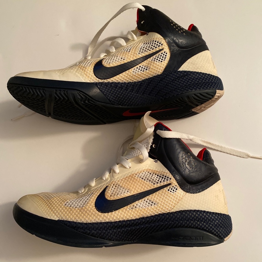Nike hyperfuse 2010 USA KD size 9.5